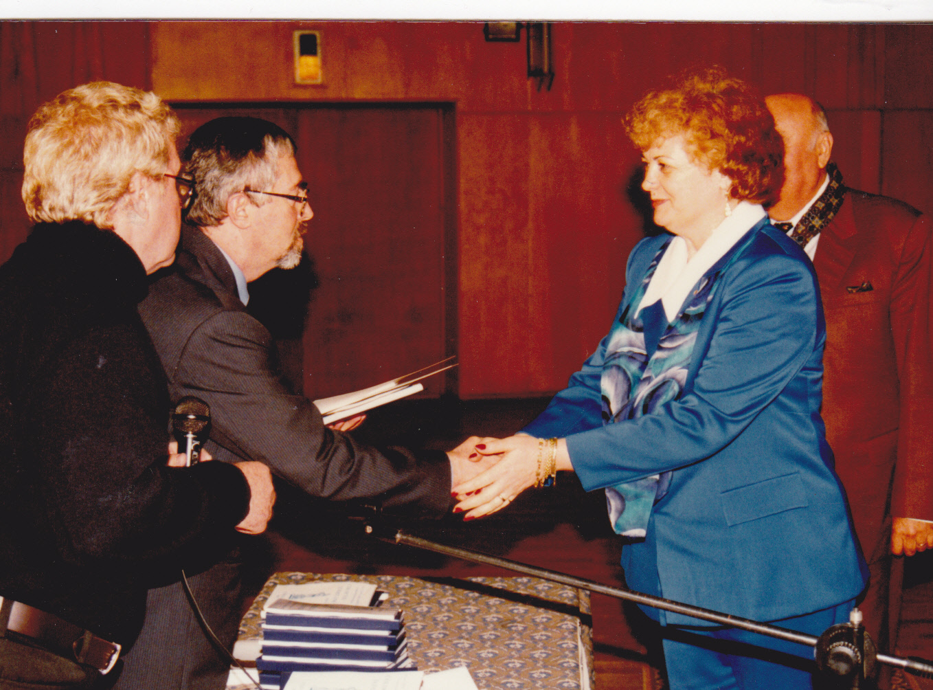 Aurelia Lăpușan,  Premiul Filialei Dobrogea a Uniunii Scriitorilor şi al revistei „Tomis” 1999